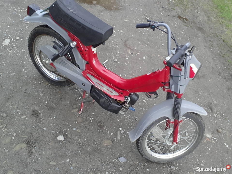 Włoski motorower ITALIA CALIFFONE Wiśniowa