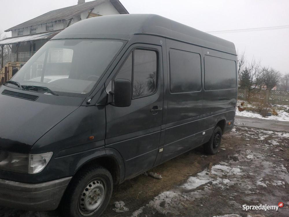 Mercedes Sprinter manualna Lasek