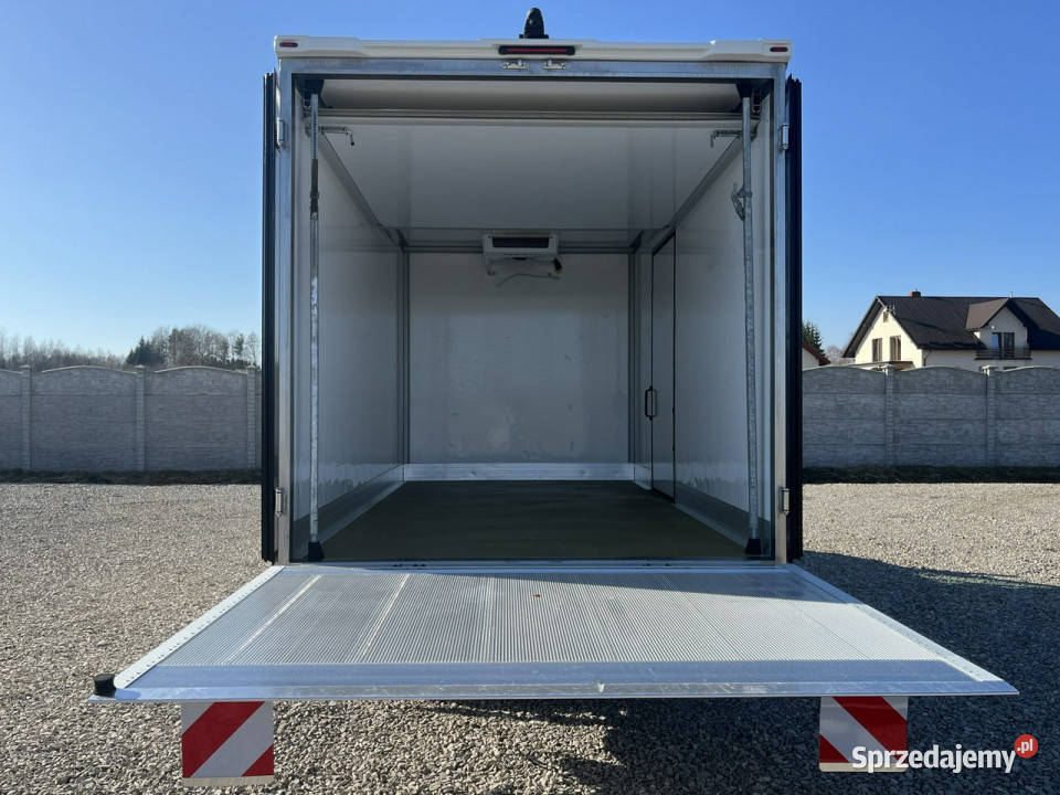 Iveco Daily 35S18 HiMatic Winda750 Chłodnia Iveco Daleszyce