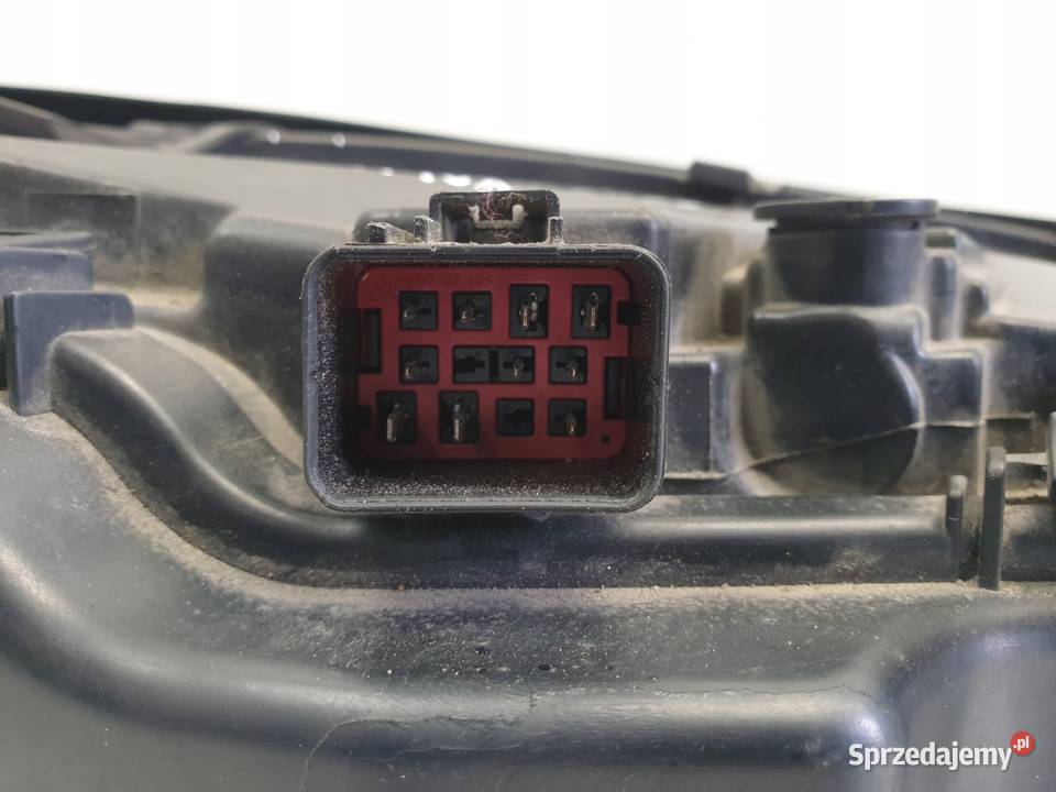 Volvo V70 III PRZEDNIA LAMPA LEWA XENON SKRĘTNY lubelskie Janów sprzedam