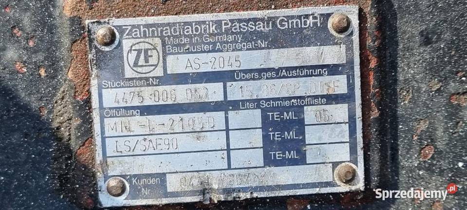 OŚ PRZEDNIA MOST AGROTRON 135 ZF AS 2045 AS2045 Lipno