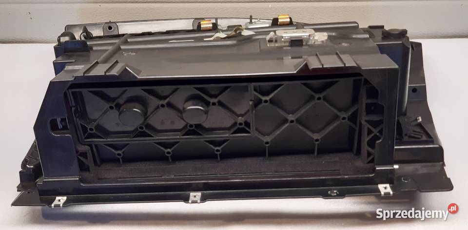 SCHOWEK PASAŻERA BMW E60 E61 7034080 osobowe Mielęcin