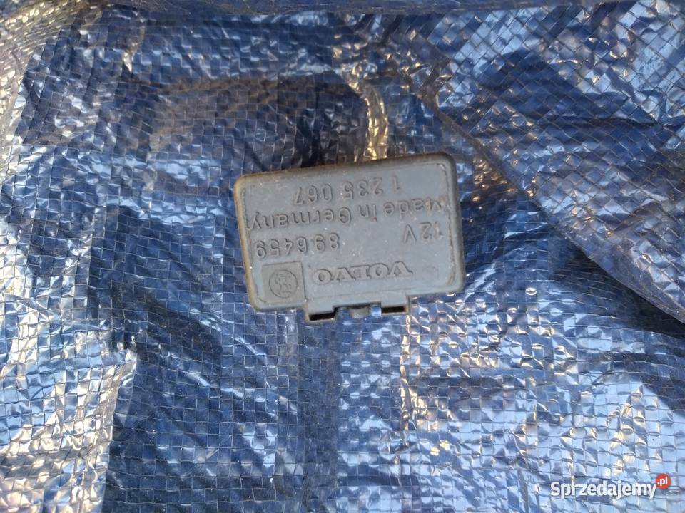 Volvo 740 przekaźnik 1235067 osobowe Strzelce Krajeńskie