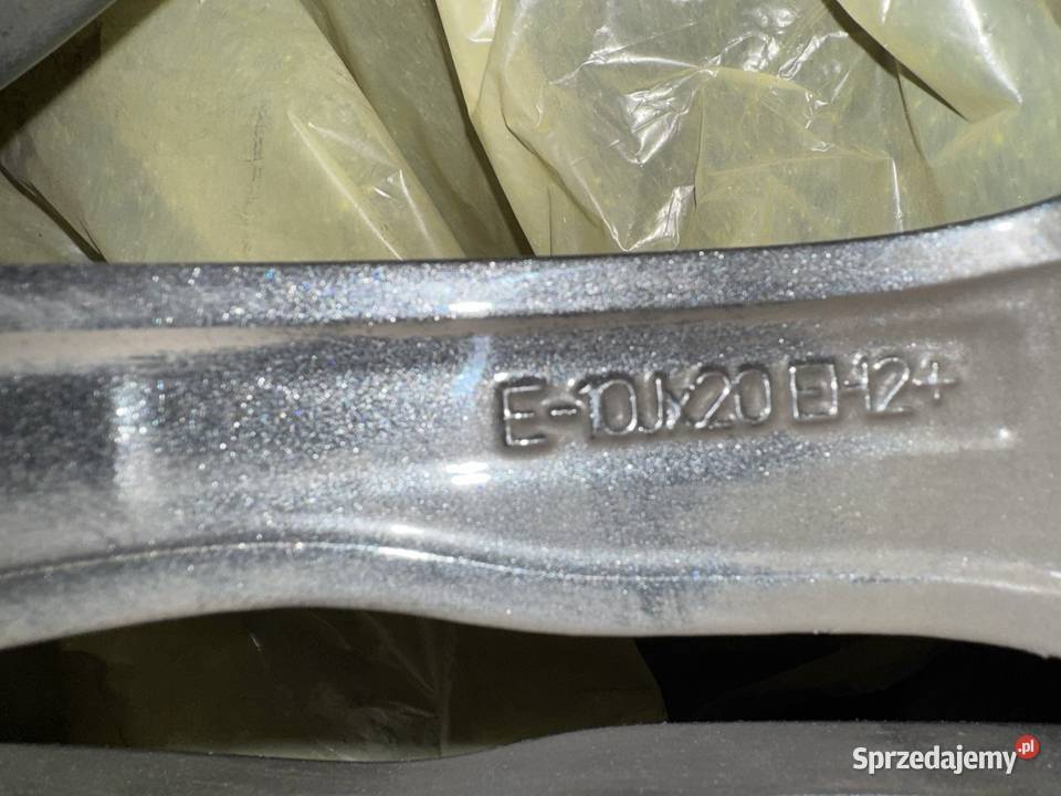 Do sprzedania komplet kół zimowych BMW X5 X6 Skierniewice