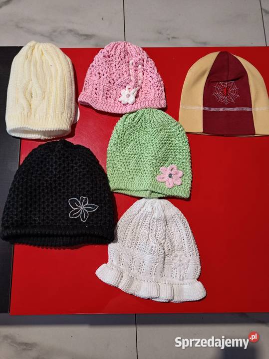Sprzedam czapki duże ilości Likwidacja magazynu dziewczynka Rzgów