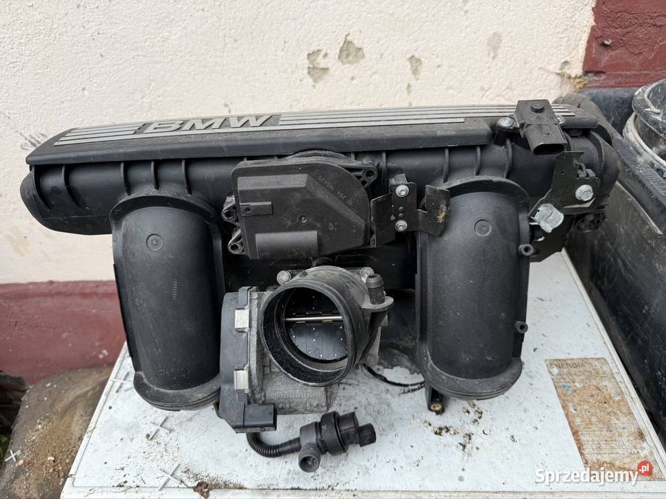 Kolektor ssący BMW N52B30 Wołów