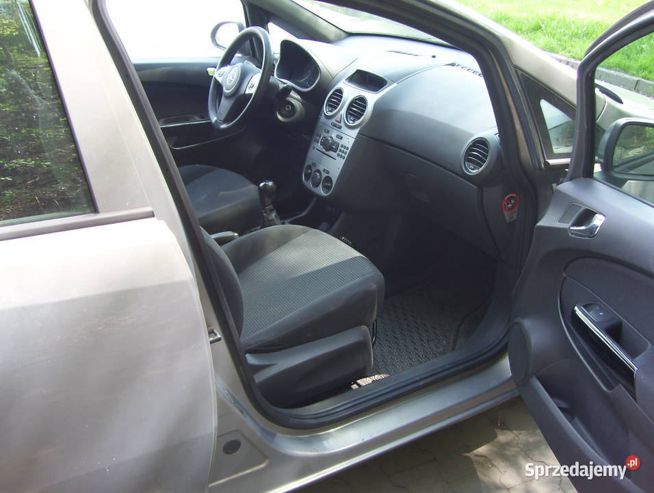 Prywatny Krajowy Opel Corsa D 2012r 12 16V 86 Nowy Sącz