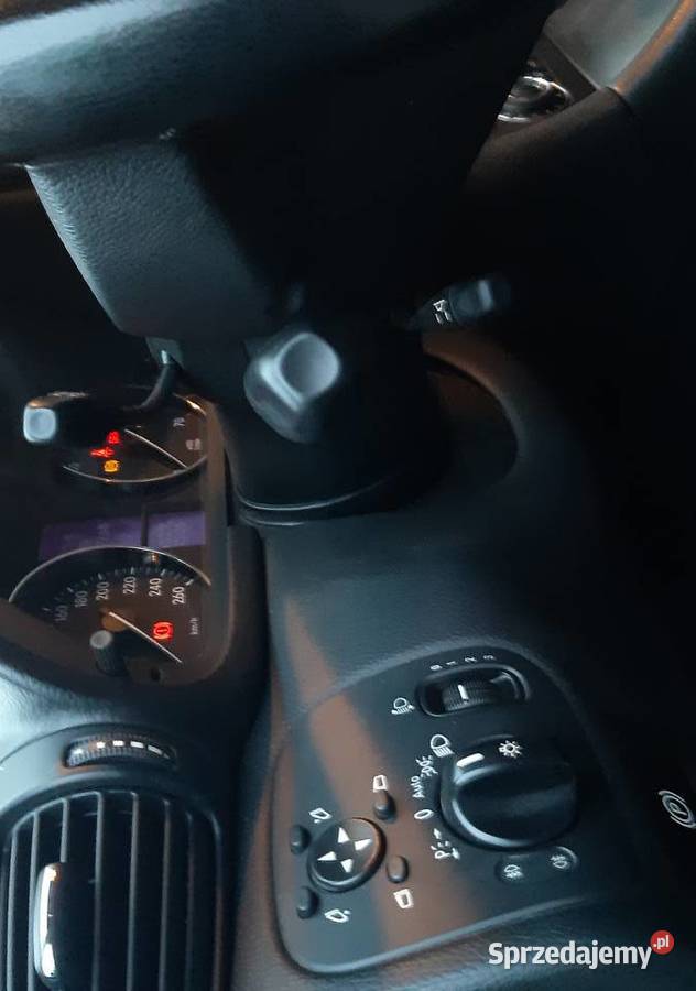 Mercedes C coupe W203 LPG 2005r 1800cm3 sprzedam