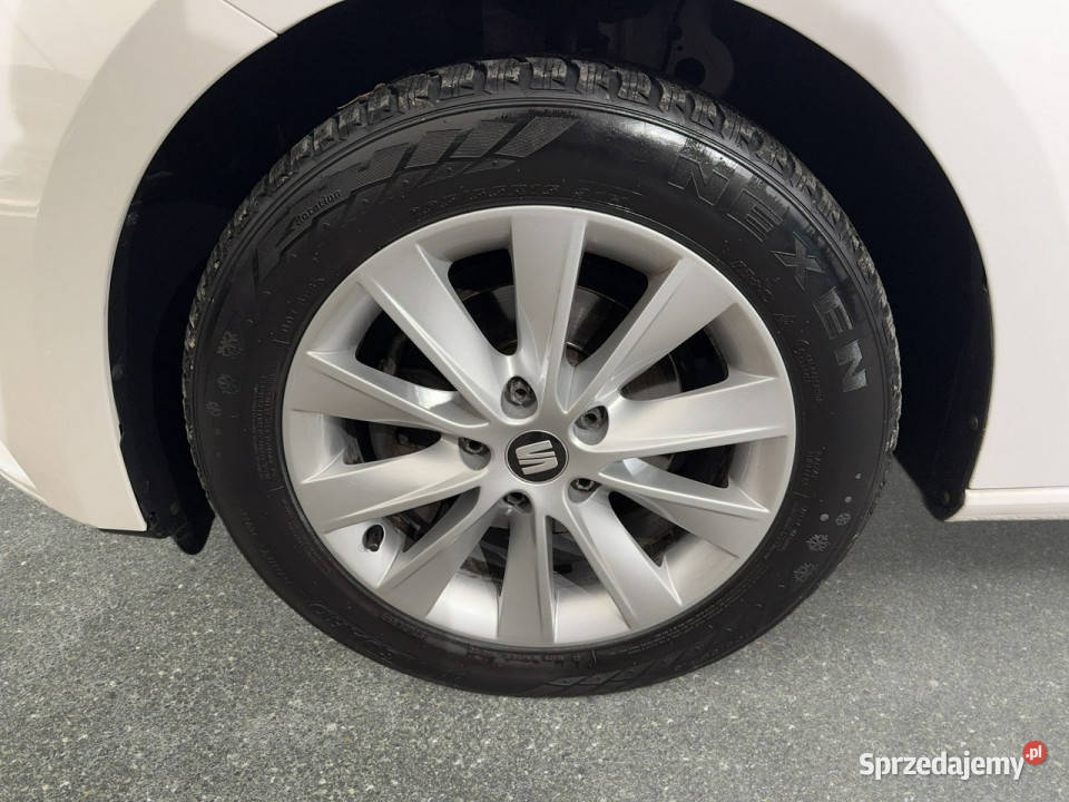 Seat Leon Style 12TSI 110 M6 2017 r salon Niski małopolskie