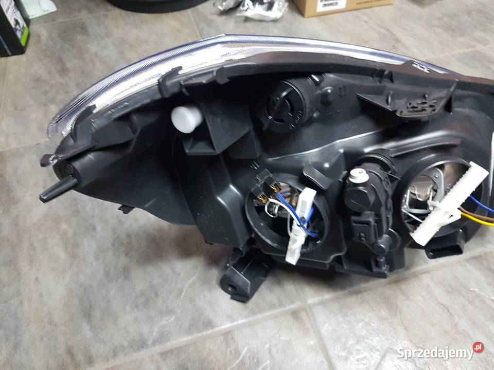 RENAULT CLIO III REFLEKTOR LEWY LAMPA PRZEDNIA Turek