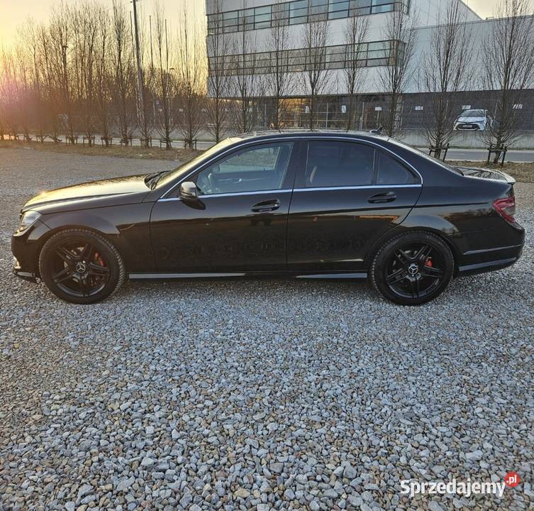 MercedesBenz w204 C350 30 cdi 231 2009r pakiet