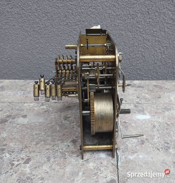 M019 Mechanizm starego zegara kwadransowy