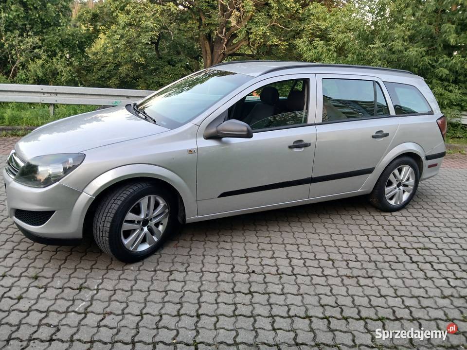 Opel astra 2009 14gaz klima dziala