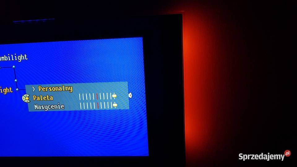 Telewizor Philips LCD HD z pilotem i Ambilight