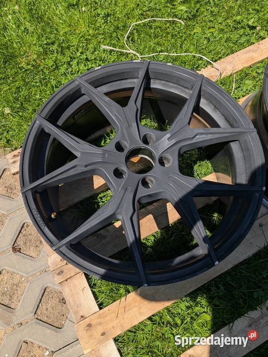 Alufelgi 5x112 r19 Samochodowe Opony i felgi