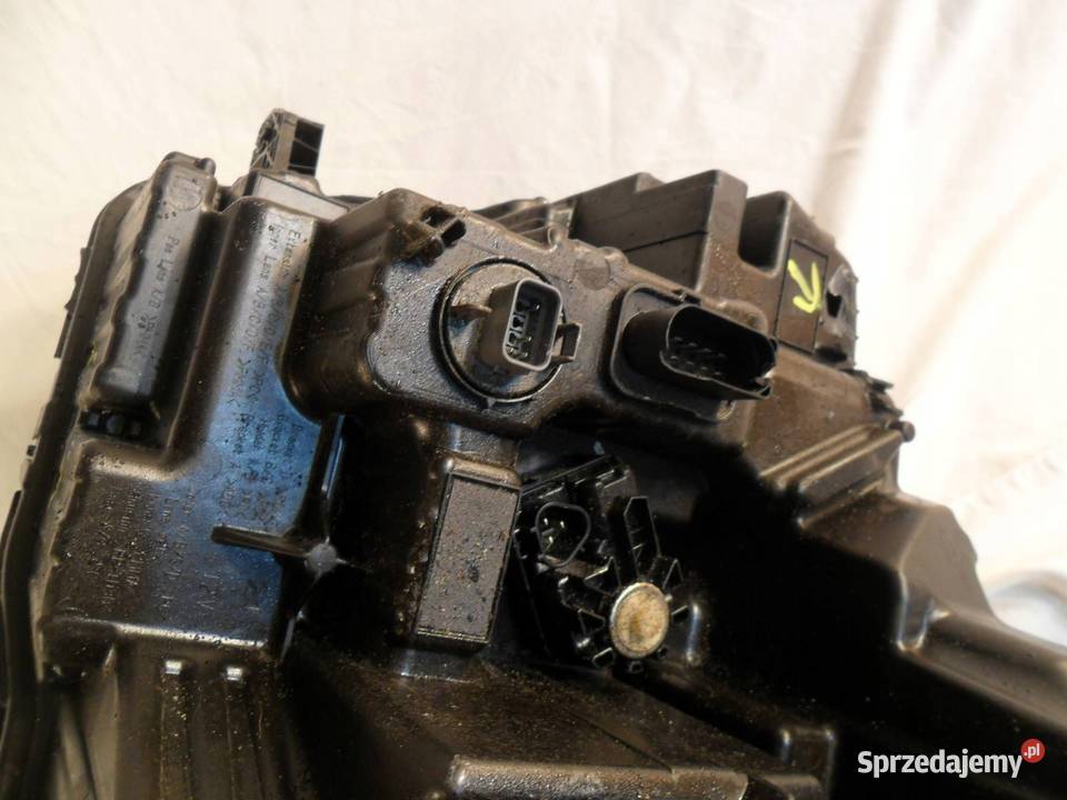 REFLEKTOR PRZÓD STRONA LEWA XPENG G9 wielkopolskie Nowy Tomyśl