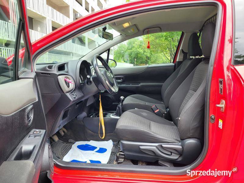 VAN 10l benzyna 69Salon Bezwypadkowy1 Yaris Warszawa