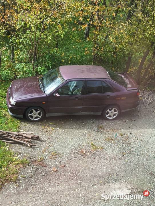 Sprzedam seat toledo mk1 19 TDI ekonomiczny centralny zamek dolnośląskie Nowa Ruda
