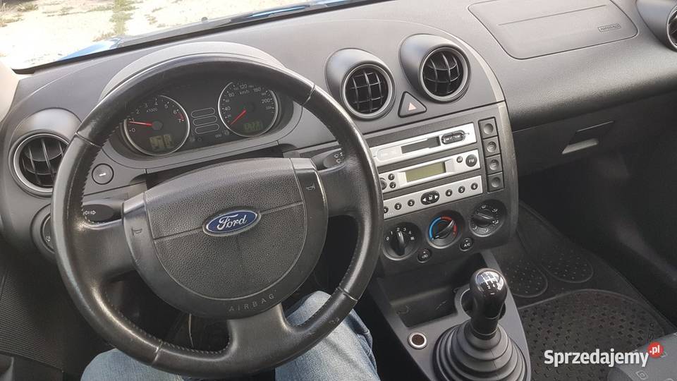 Ford Fiesta 13 benzyna 2004 r w ładnym stanie 60KM opolskie Namysłów