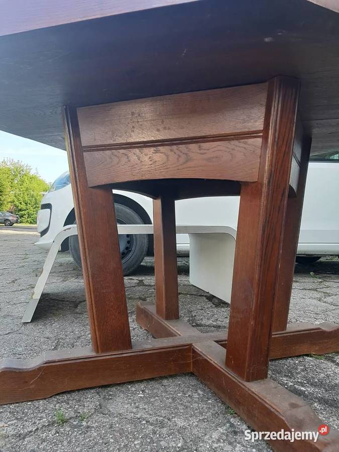 Solidny wysoki stół z grubym blatem lite drewno