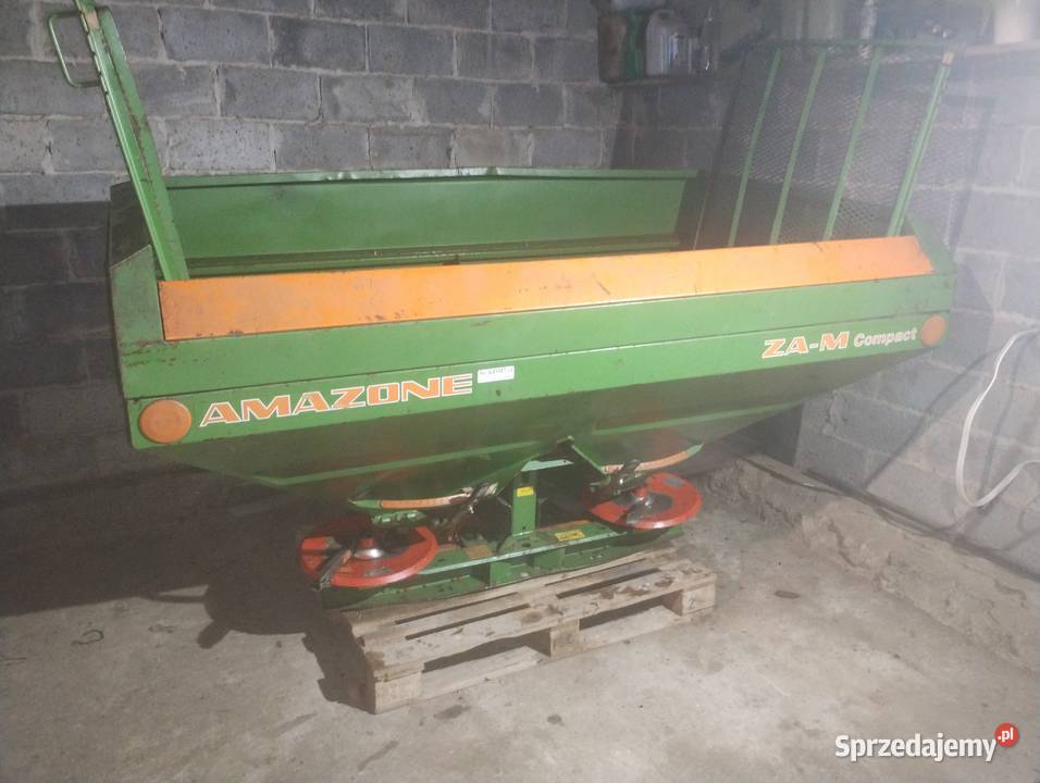 Sprzedam rozsiewacz amazone 1800l Wieluń