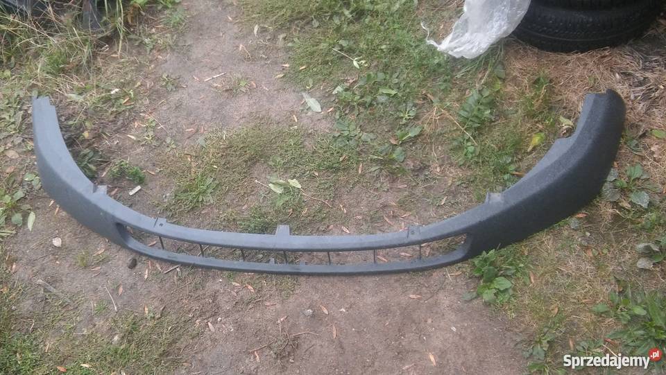 Focus mk2 04r hokej listwa dokladka zderzaka