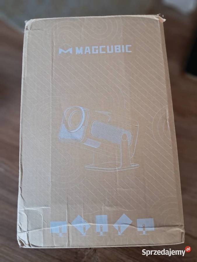 nowy projektor magcubik HY320 brak paragonu