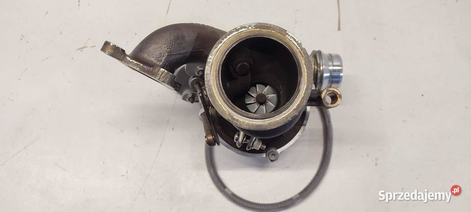 VOLVO XC40 TURBINA TURBOSPĘŻARKA HYBRID 32257071