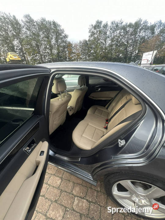 Mercedes E 350 MERCEDESBENZ E 350 W212 W212 2009 nawigacja Słupsk