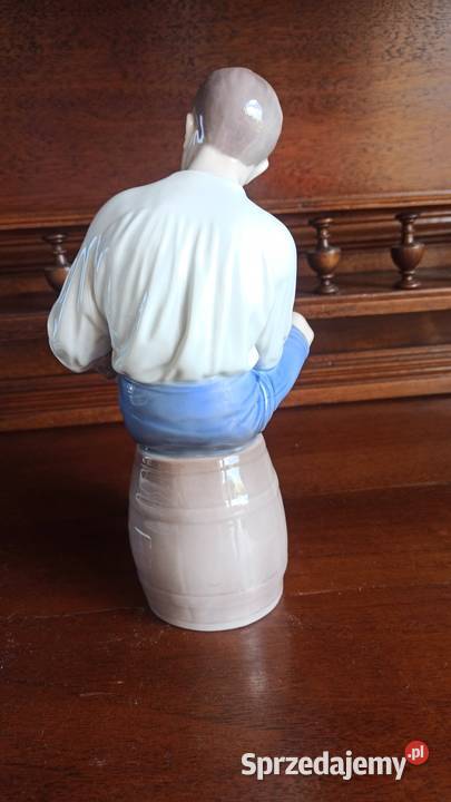 Figurka Szczęśliwy żeglarz grający na akordeonie Gdańsk sprzedam