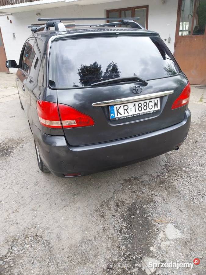 Toyota Avensis Verso 20 D4D 1998cm3 Kraków