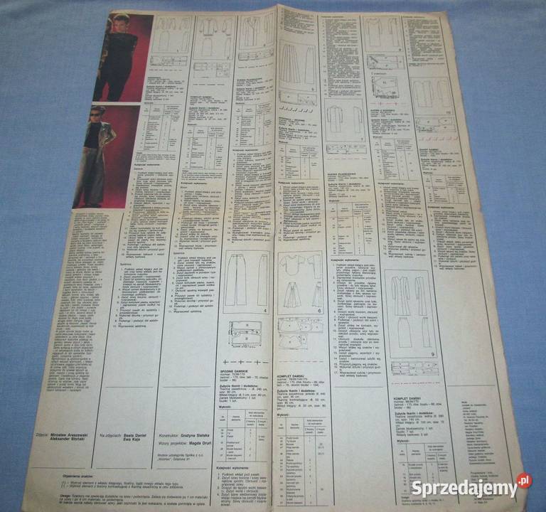 Moda Jesień 1989 Zima 198990 dwa arkusze Rok wydania 1989 Skępe sprzedam