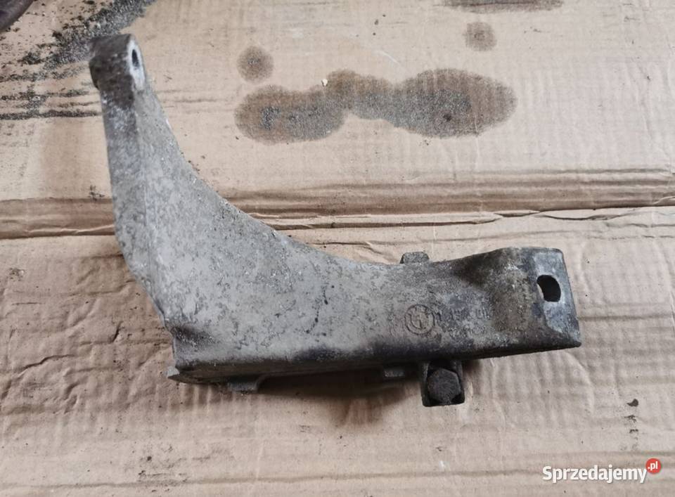 Łapa mocowanie silnika BMW E36 318is prawa osobowe Żory sprzedam