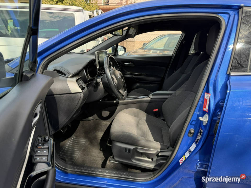 Toyota CHR 18 selection full LED hybryda czujnik deszczu śląskie Łodygowice