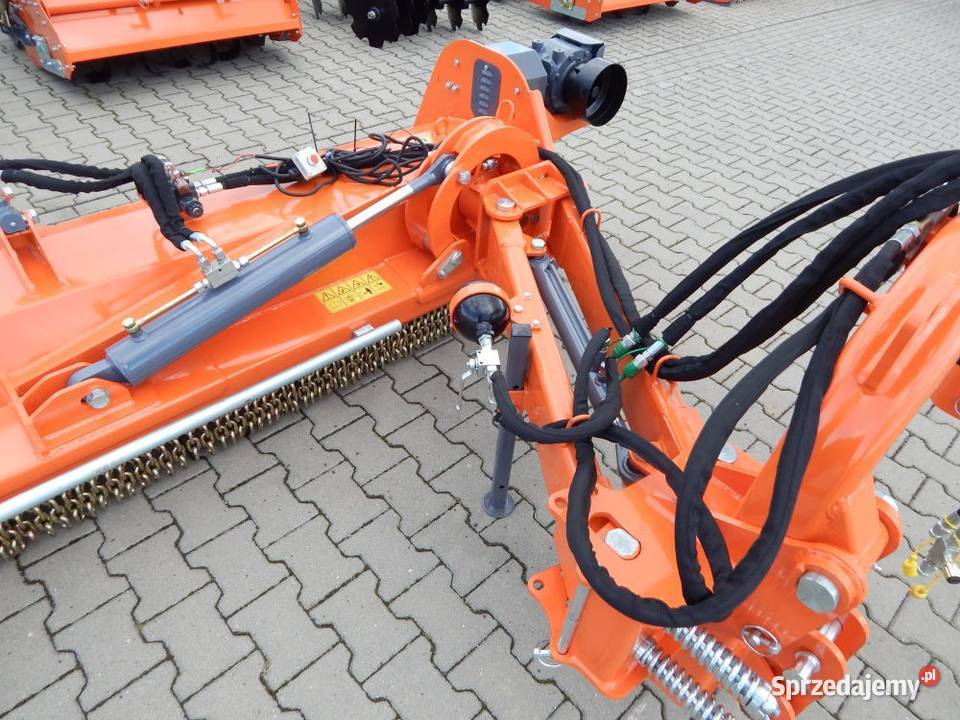 Kosiarka bijakowa na wysięgniku AGF 280 Geograss Tajęcina