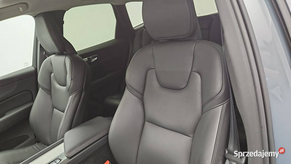 Volvo XC 60 B4 B Core aut Z Polskiego Salonu 1969cm3 Warszawa