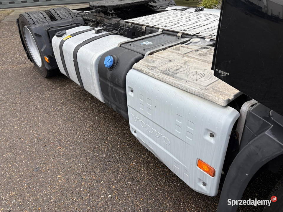 Mega ciagnik Volvo FH Lowdeck automatyczna Warszawa sprzedam