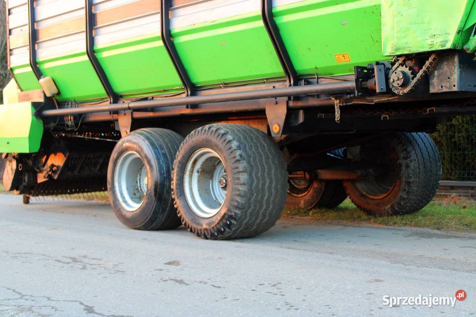 Przyczepa samozbierająca Deutz Fahr 3 WAŁKI nieuszkodzony Gorzkowice
