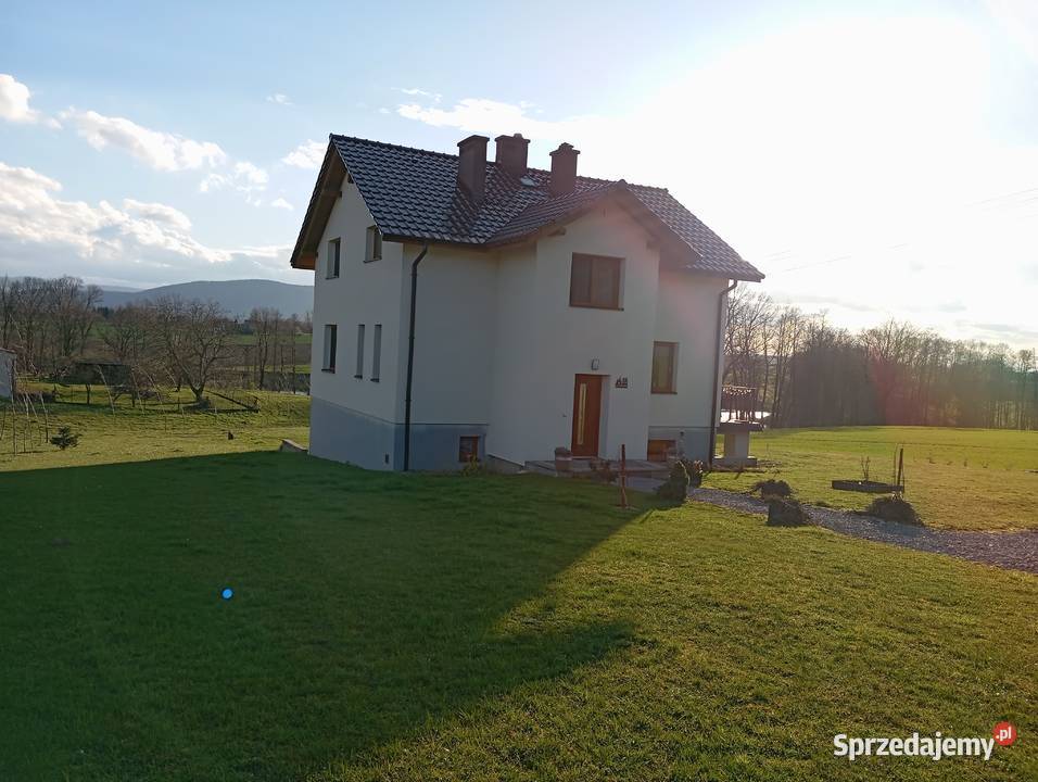 Dom 180m2 z 2017 roku W spokojnej