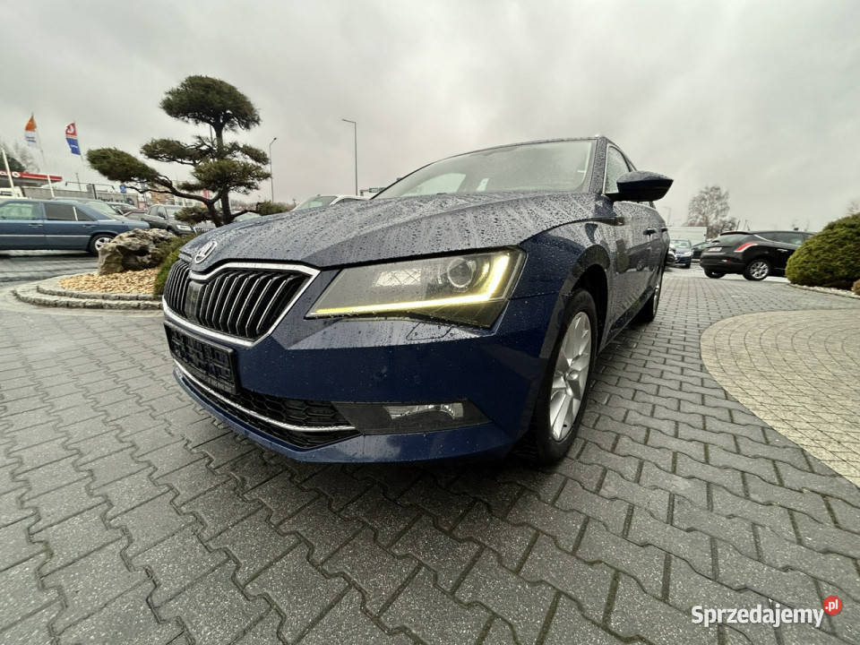 koda Superb SERWIS led bixenon nawigacja DSG PDC możliwa zamiana Żory sprzedam
