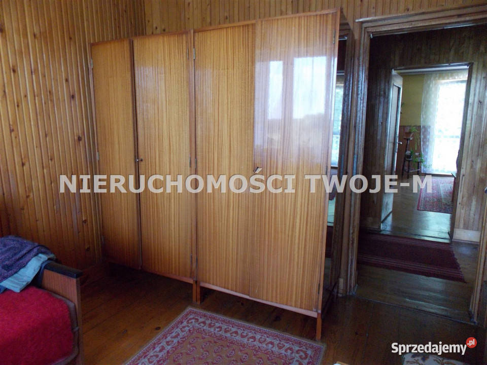 sprzedaży lokalu Ćmielów 360m2