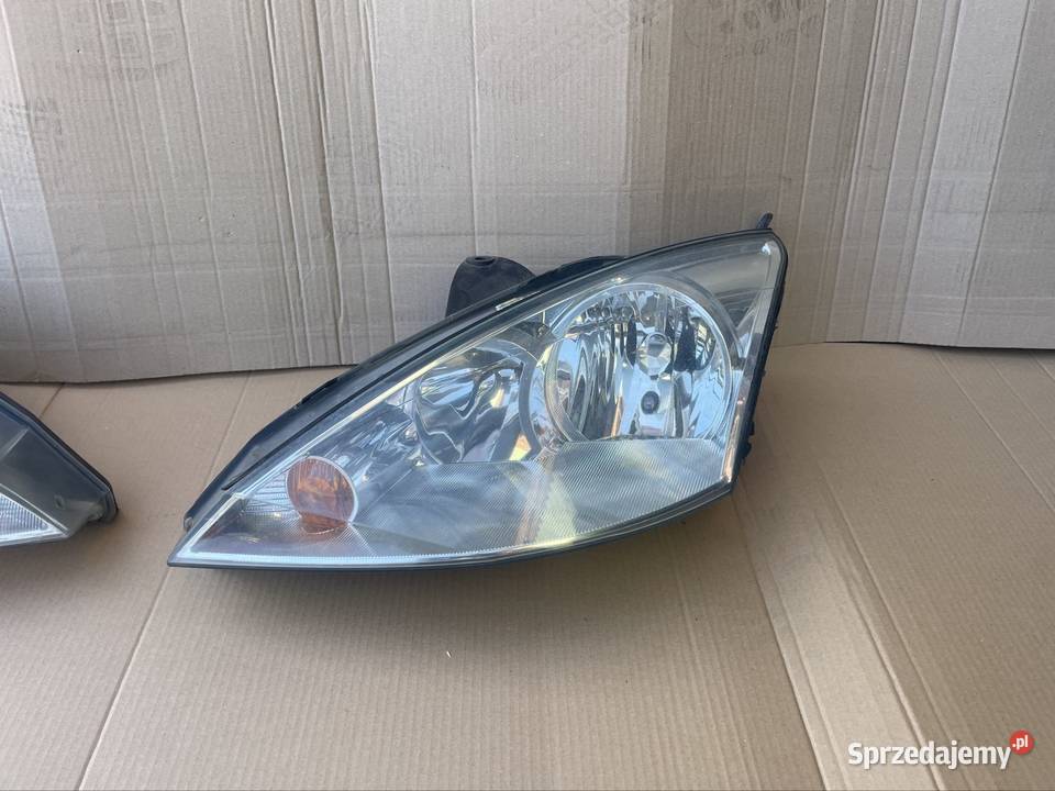 Reflektor lampa przód lewa prawa Ford focus mk1 Rok produkcji 2003 Szczecin