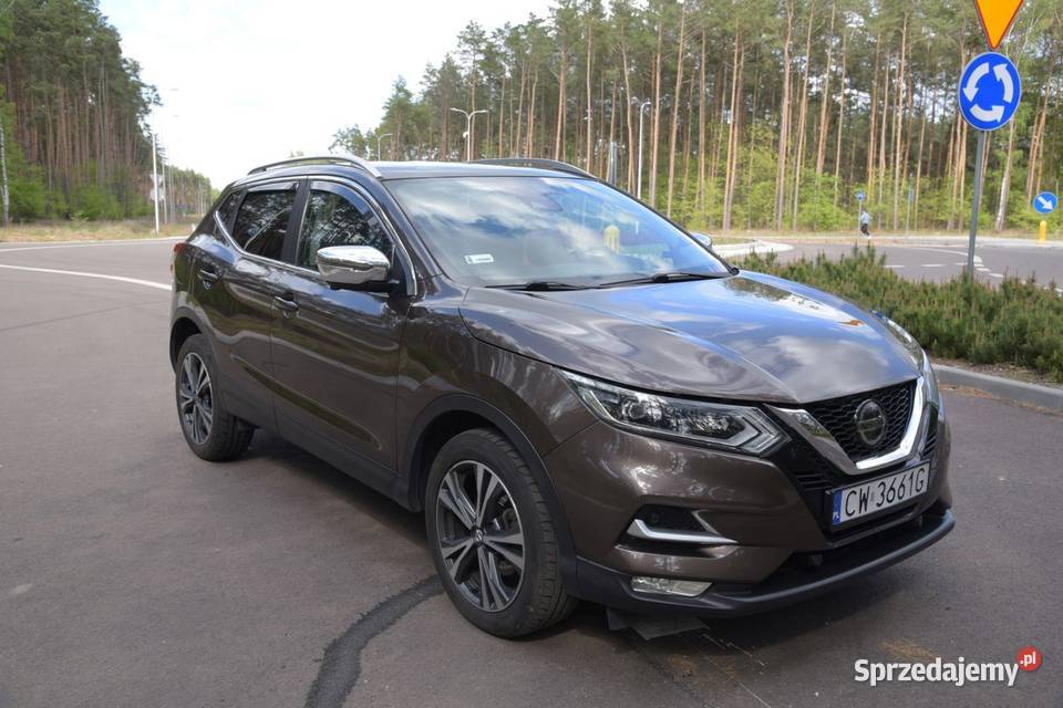 Nissan Qashqai 12 benzyna 116 2018r manualna Włocławek