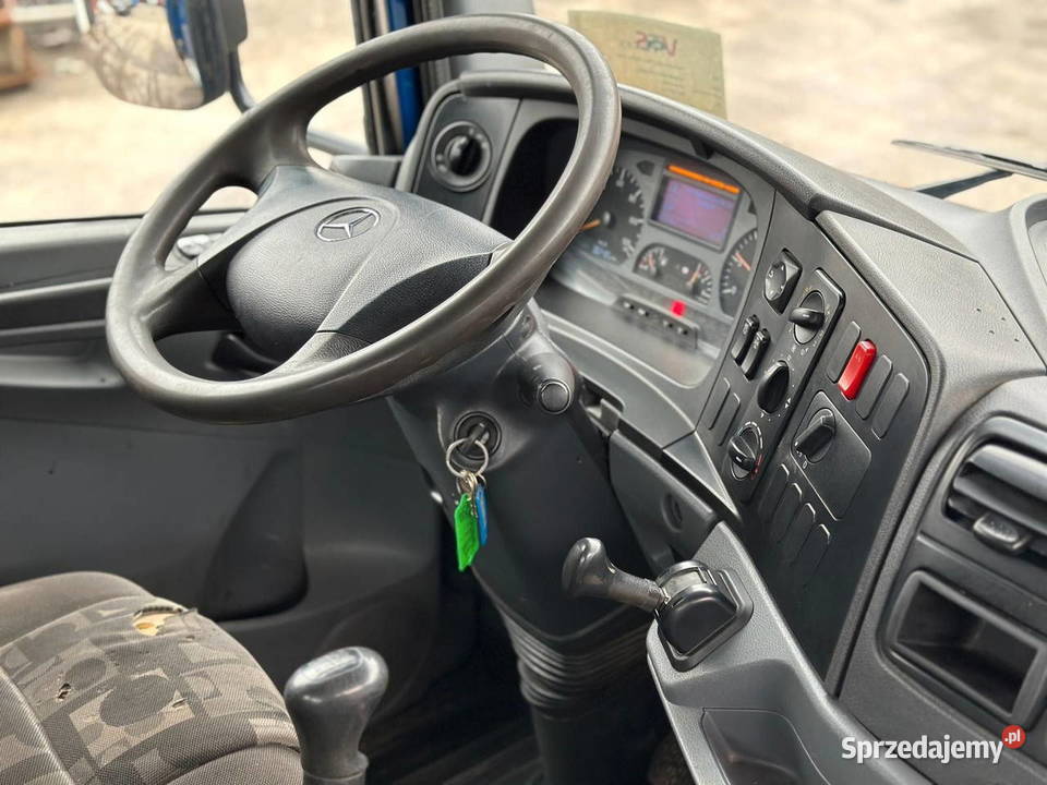 2 osiowa wywrotka 4x2 Mercedes Atego Warszawa