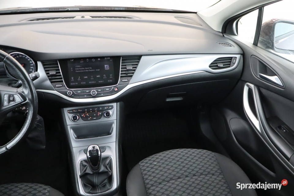 Opel Astra 14 T Zabrze