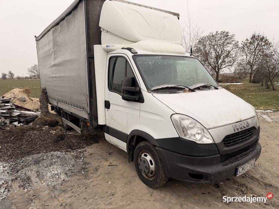 Iveco Daily plandeka 10 palet Sobiesiernie
