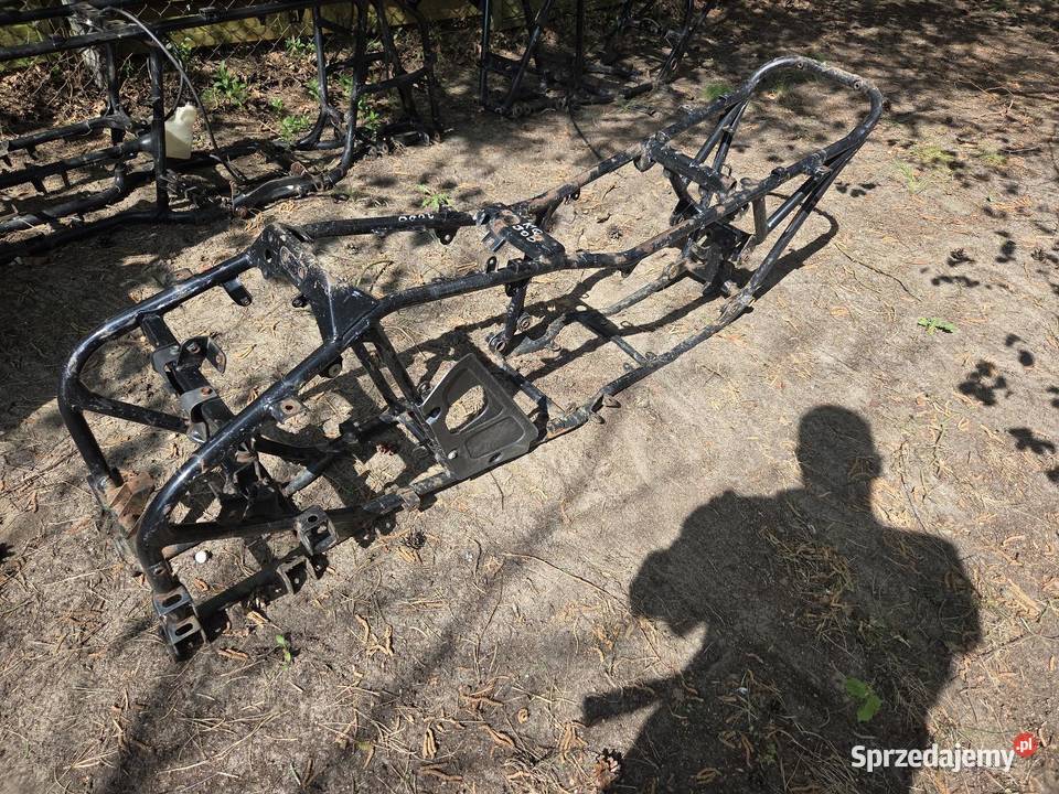 Rama kingquad 300 suzuki king quad 2000r Wiele