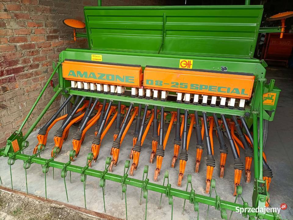 Siewnik Amazone D8 25 SPECIAL ścieżki Stan Siewniki i sadzarki
