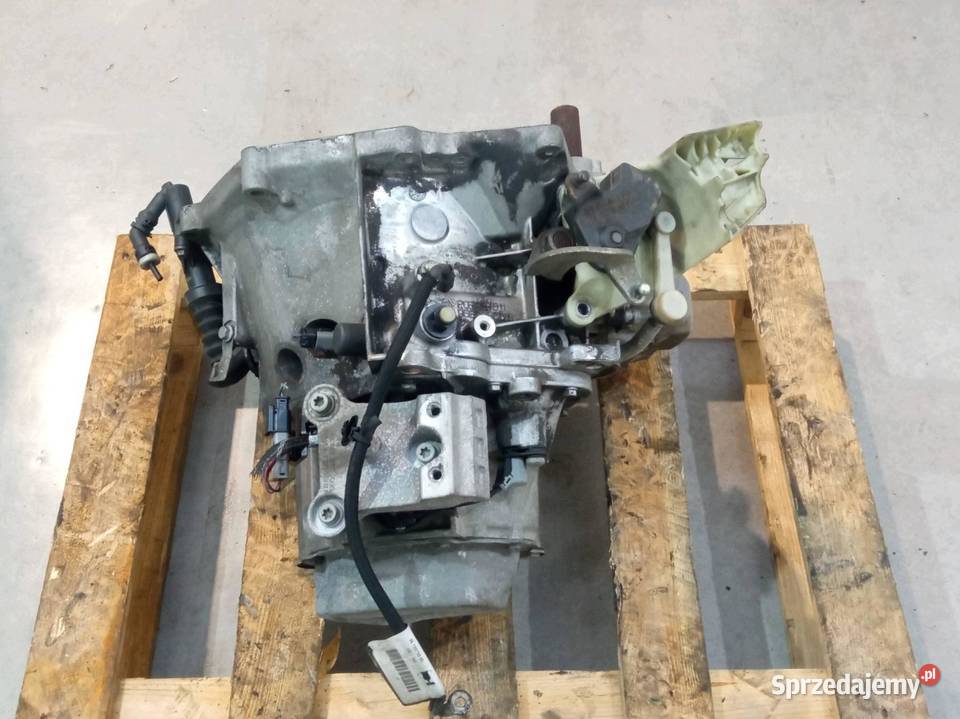 SKRZYNIA BIEGÓW 20ET06 16 E HDI Peugeot 2008 I