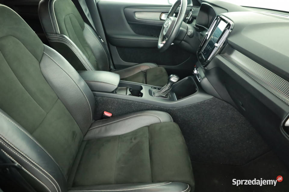 Volvo XC40 T3 relingi dachowe XC 40